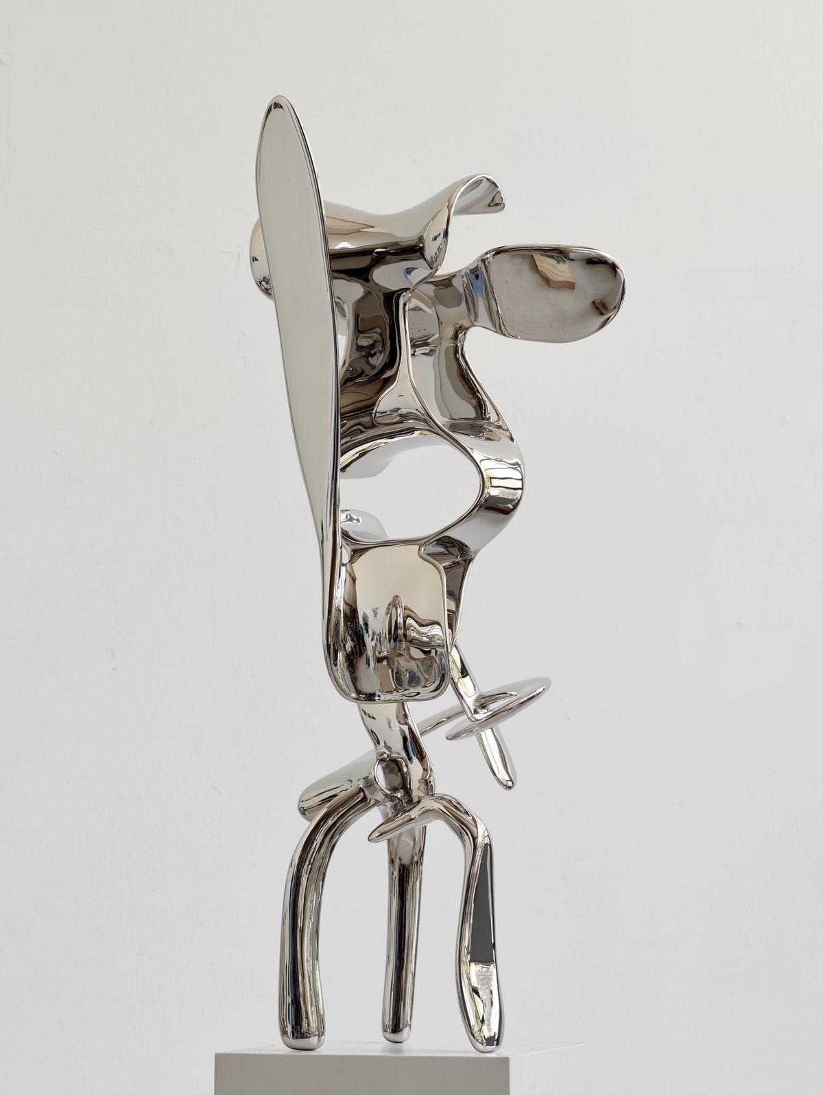 Tony Cragg, Incident (Solo), 2023.
Thaddaeus Ropac gallery izniyle, London · Paris · Salzburg · Seoul © Tony Cragg / DACS, Londra 2024
Fotoğraf: Michael Richter