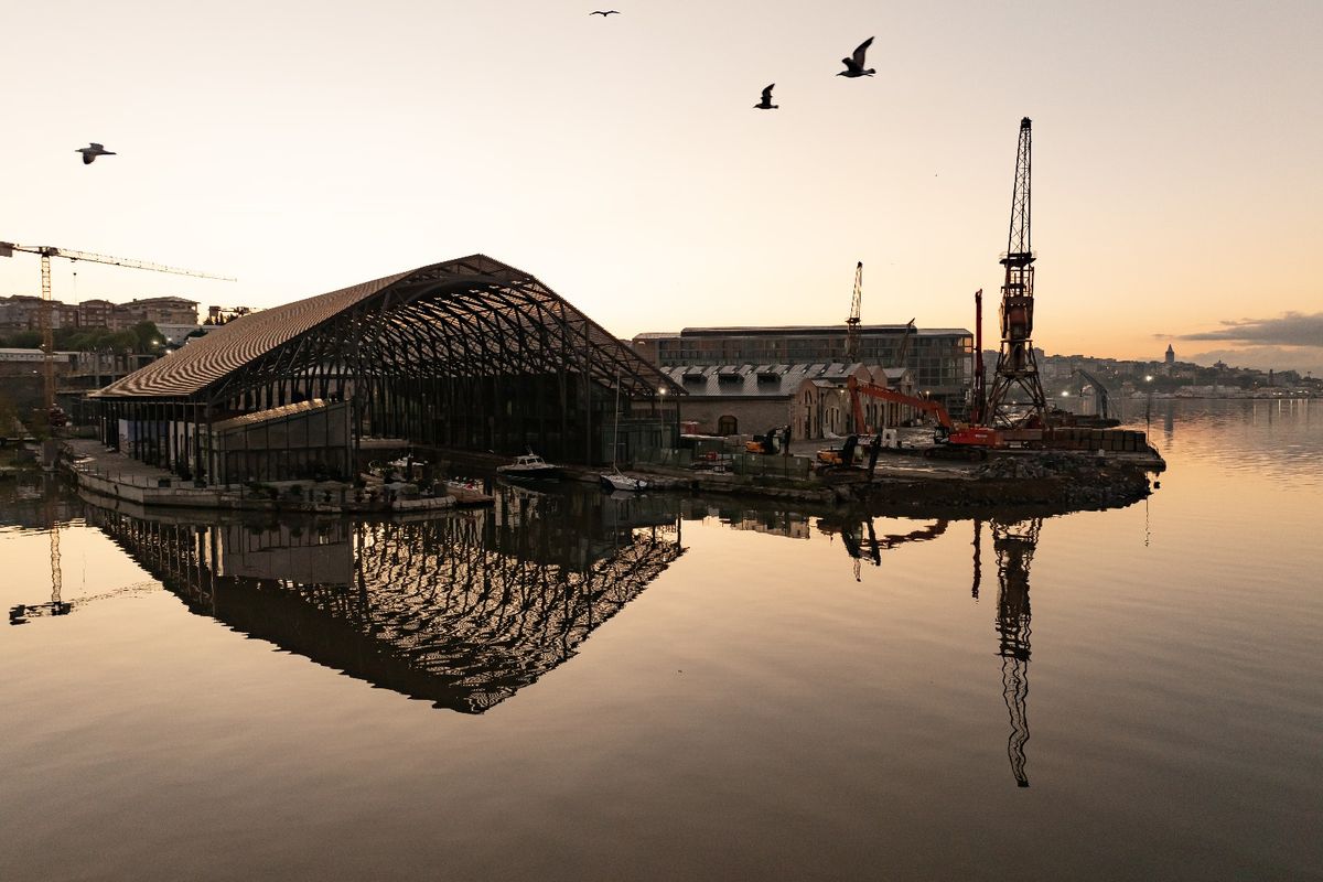 Tersane Istanbul
Contemporary Istanbul'un internet sitesinden alınmıştır