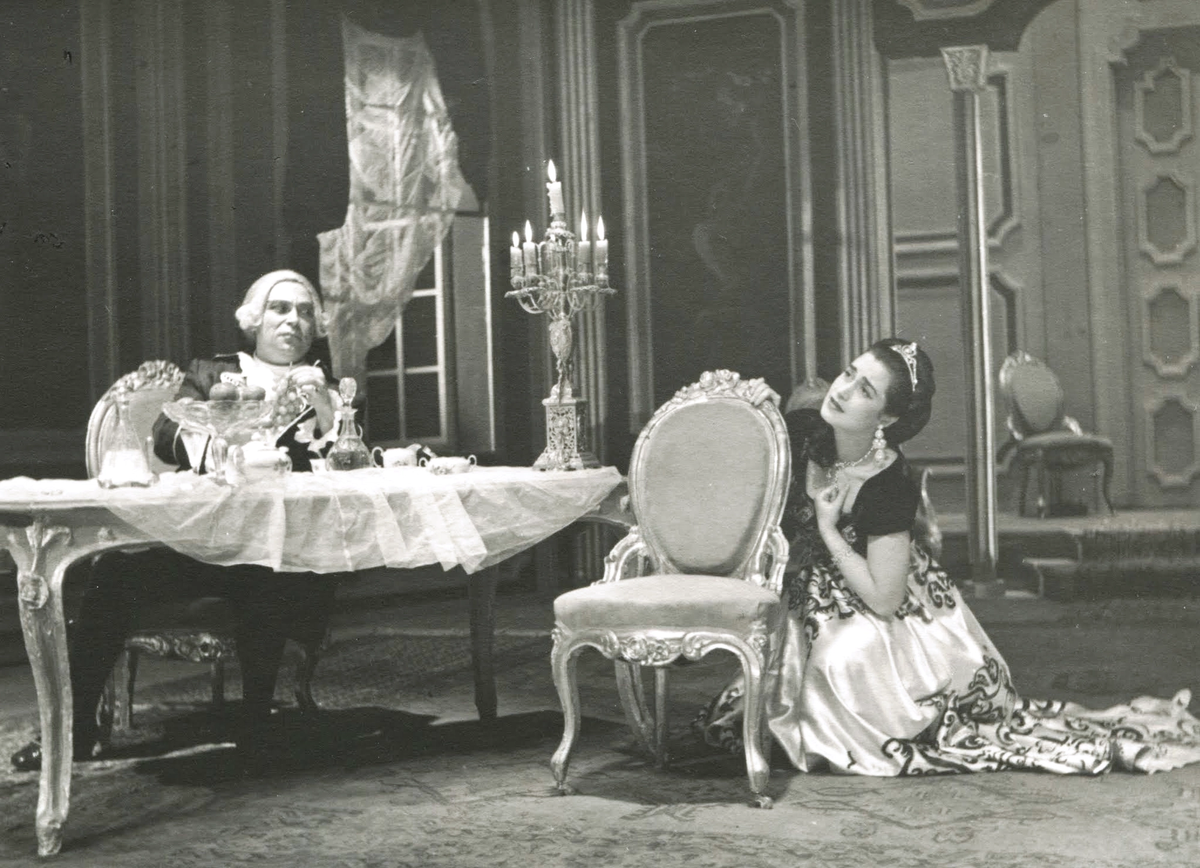 Nurullah Şevket Taşkıran, Leyla Gencer
Tosca, 1951