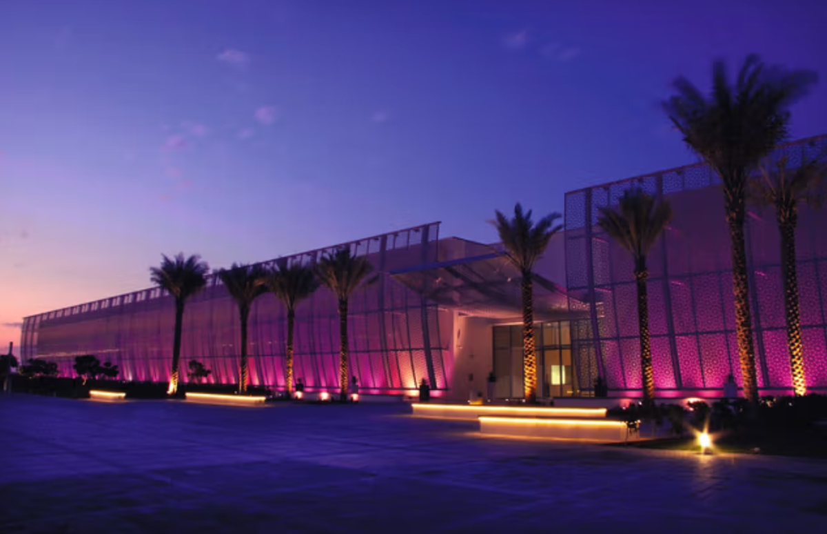 Manarat Al Saadiyat izniyle