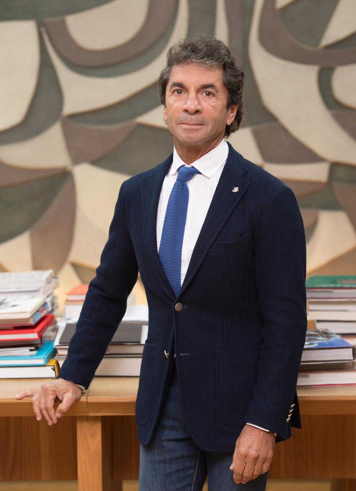 Vakko Yönetim Kurulu Başkanı Cem Hakko, Vakko’nun tarihini ve gelecek vizyonunu anlatıyor.
© VAKKO, 2023