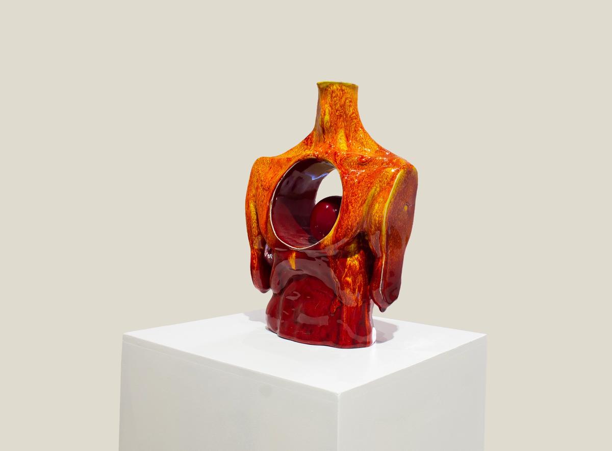 Nicolás Guagnini, “Torso IV” (Gövde IV, 2023), W-galería. “TORSO IV”: © NICOLÁS GUAGNINI, W-GALERÍA