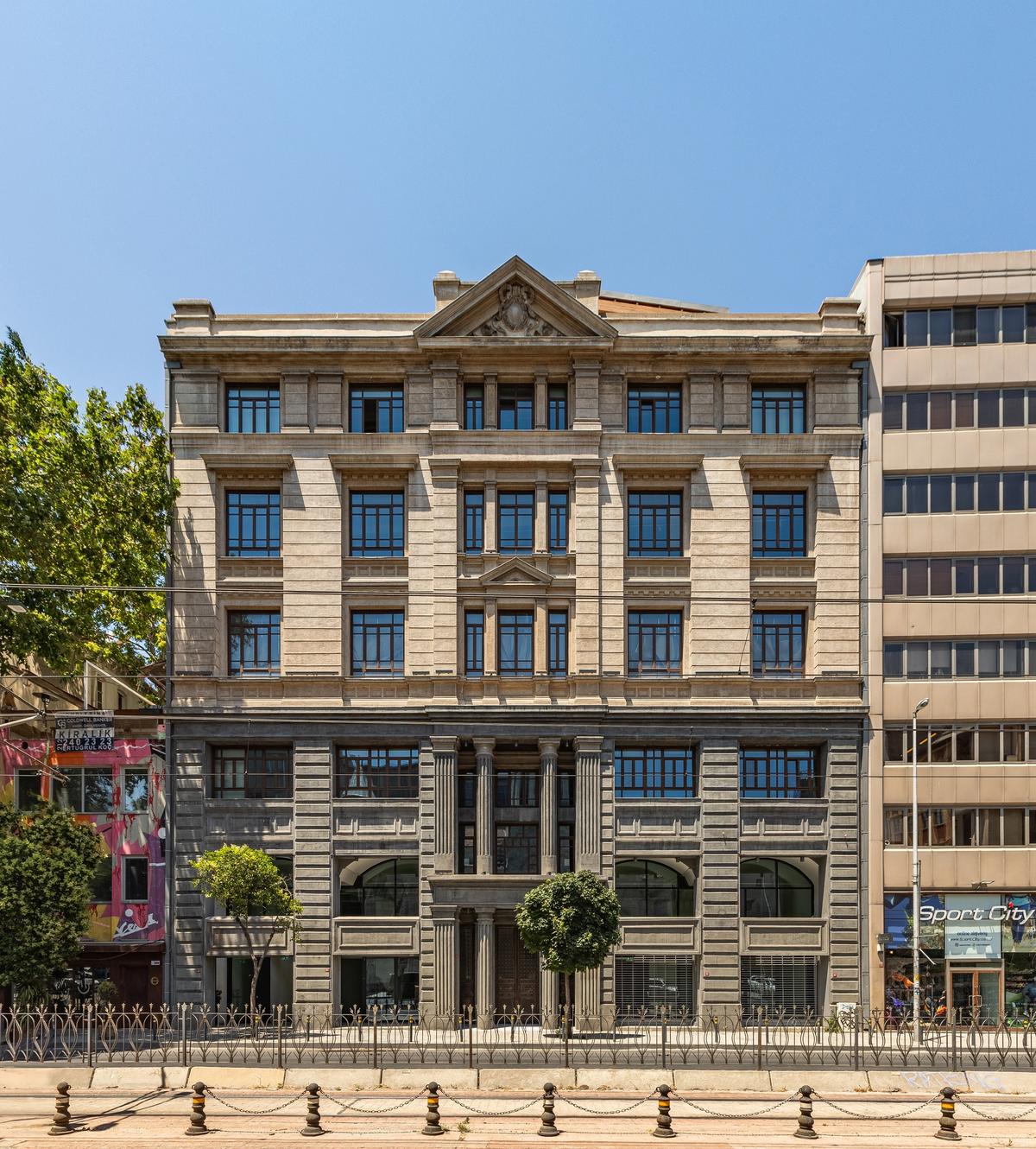 Galata Rum Okulu
Fotoğraf: Sahir Uğur Eren