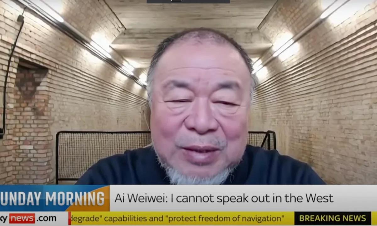 Ai, The Art Newspaper'a verdiği röportajda "Batı'nın daha fazla ifade ve basın özgürlüğüne sahip olduğu" düşüncesinin bir yanılsama olduğunu ifade etti.
Fotoğraf: skynews.com izniyle