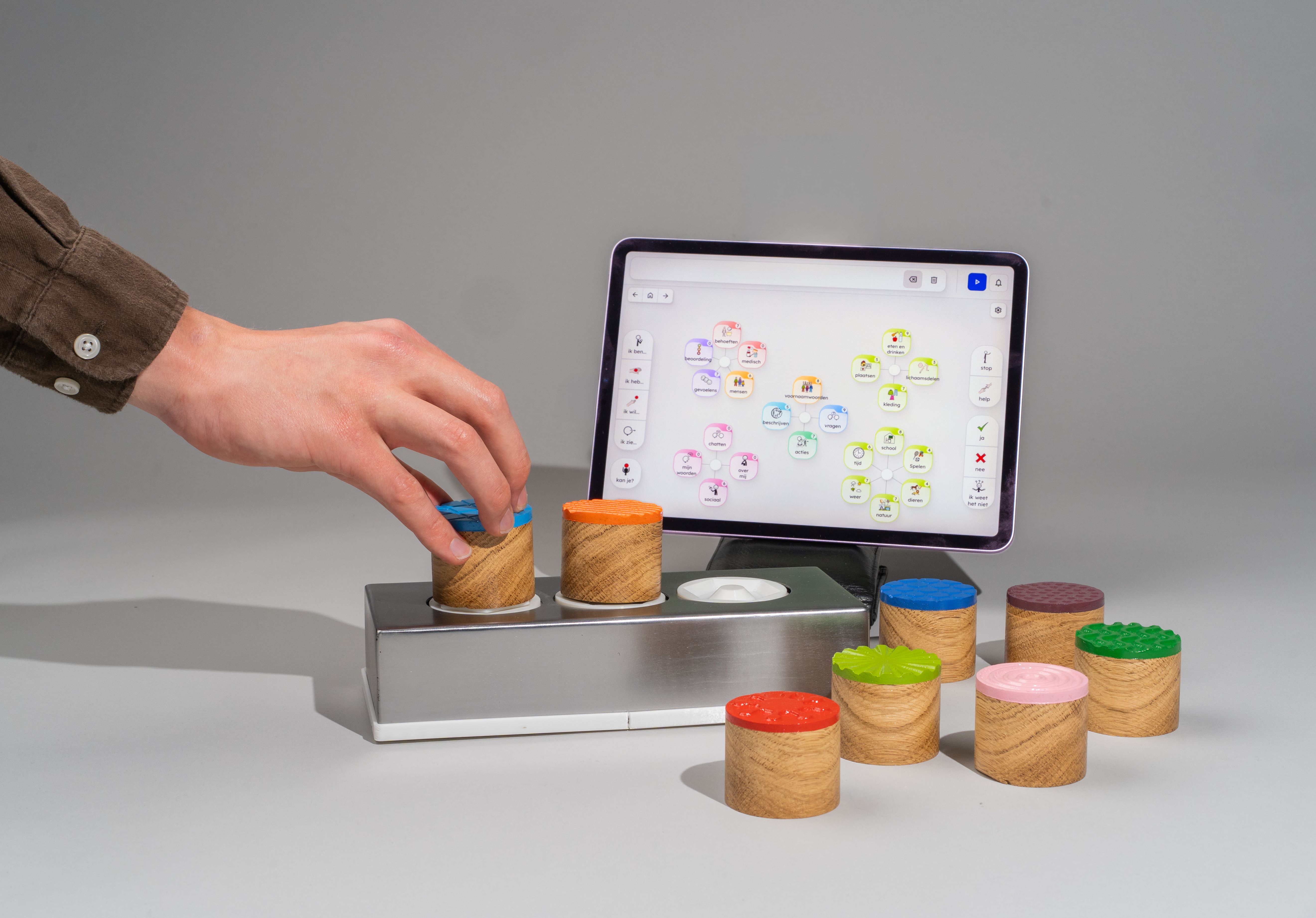 Opstelling met tastbare interface en grafische interface