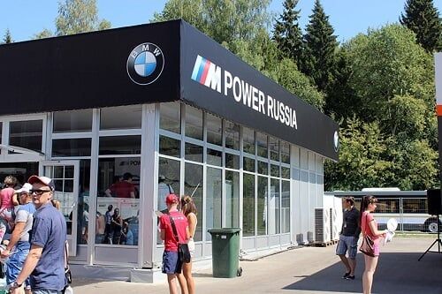 Автосалон BMW — фото 1