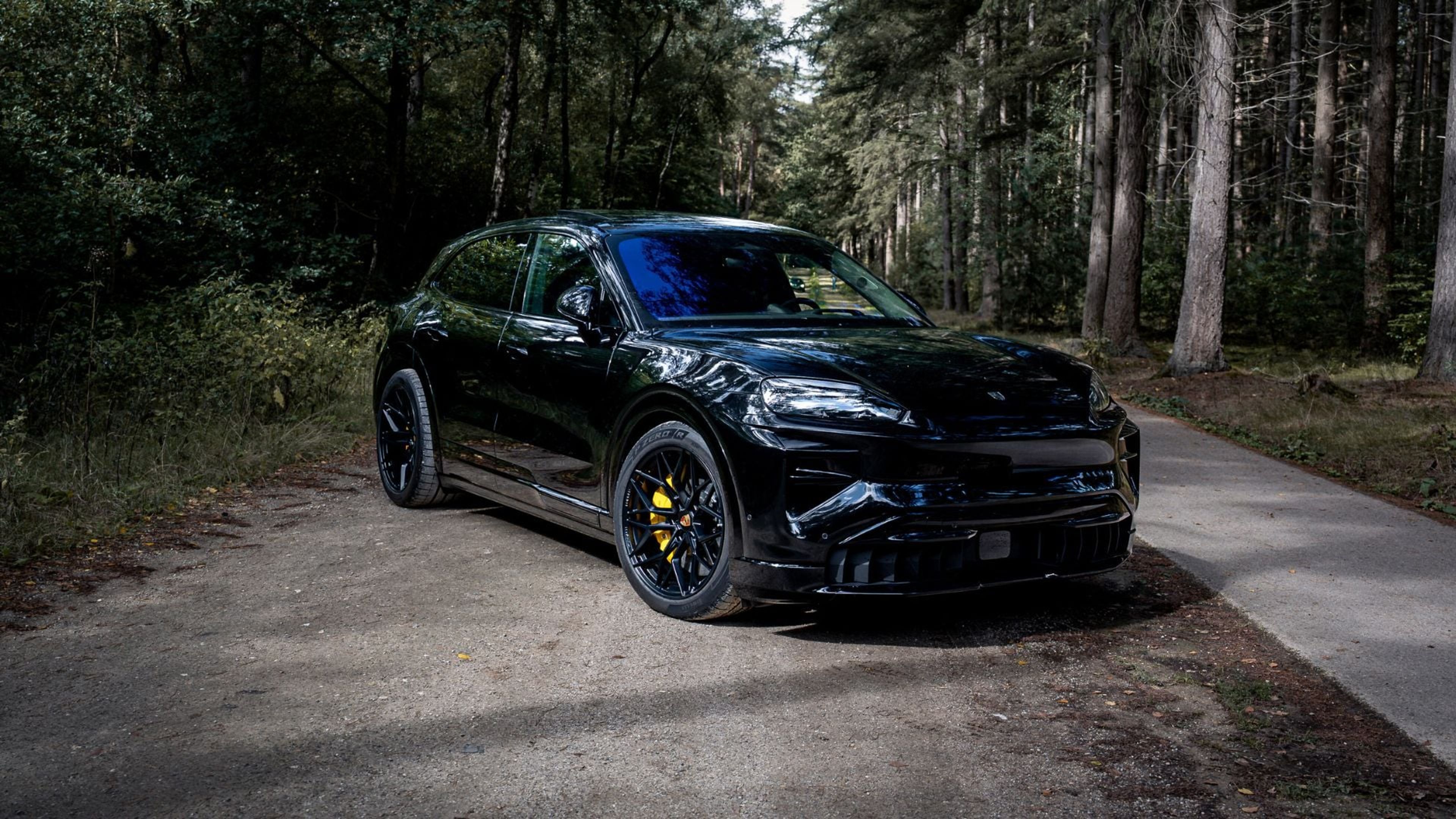 Cayenne Electric owner with Korbach wheels