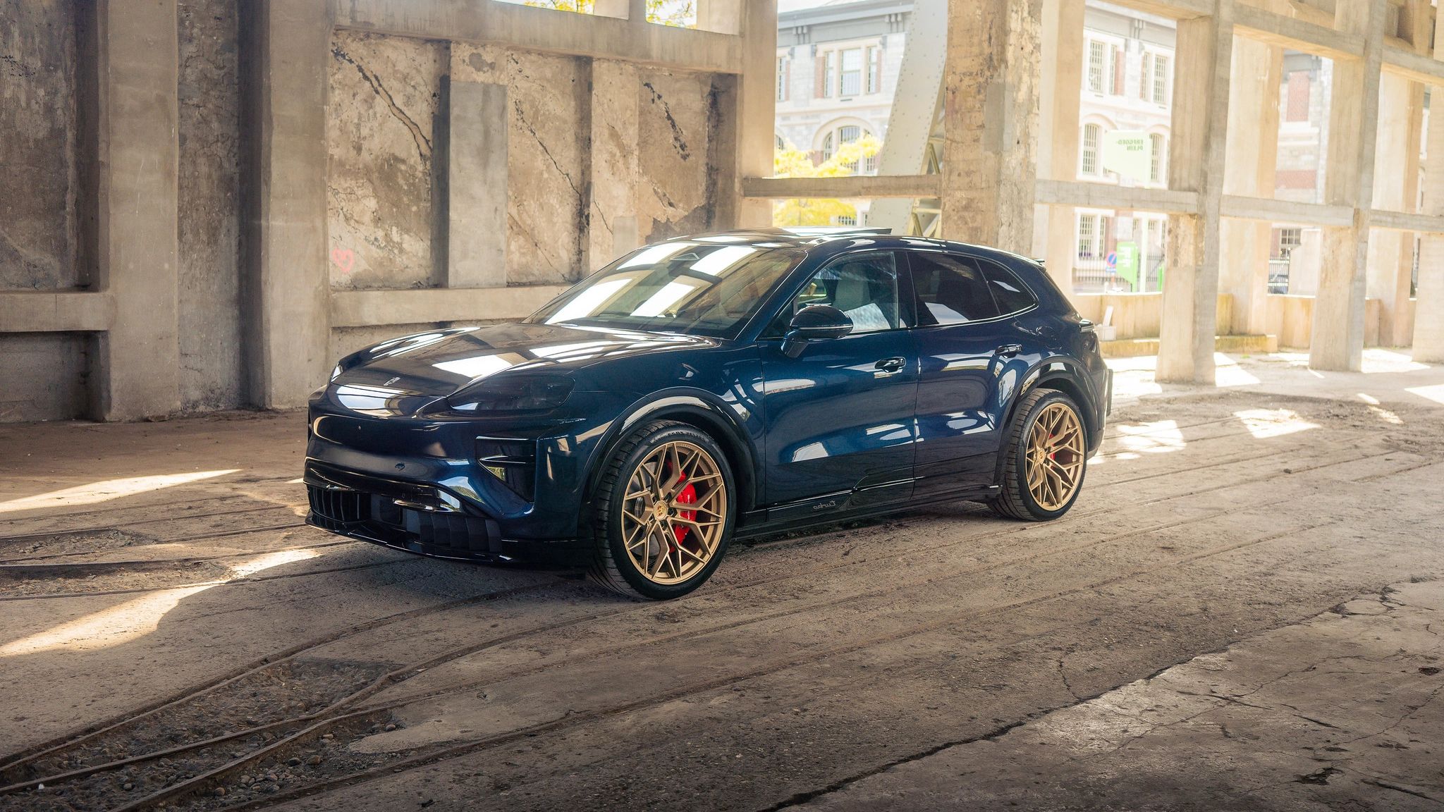 Cayenne Electric owner with Korbach wheels