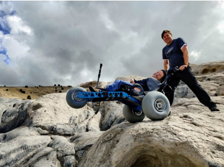 ADVENCHAIR VS EXTREME MOTUS X3 OFF-ROAD WHEELCHAIR