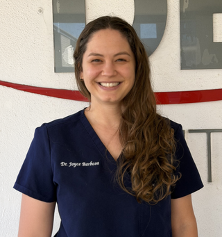 Dr Joyce Barbosa-Dentist