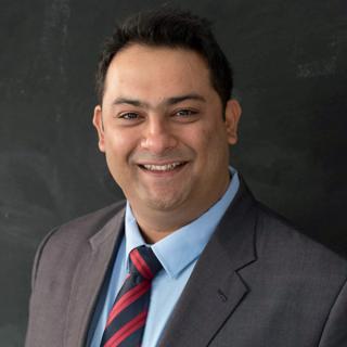 Dr Asad Jamil - Dentist