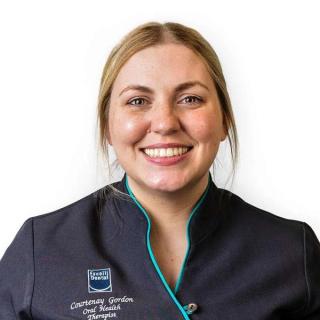 Image of Courtenay Briskey, your local oral health therapist.