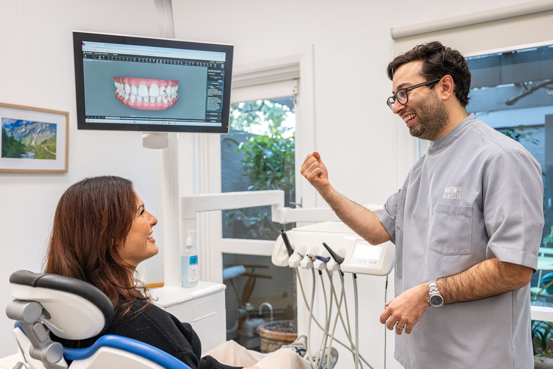 Gum health and Gingivitis treatment with Periodontics