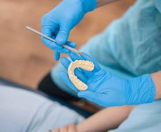 Dental crowns