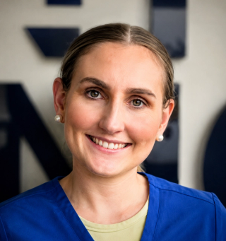 Image of Dr Darcy Sayre, your local dentist.