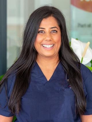 Dr Chandni Shah - Dentist