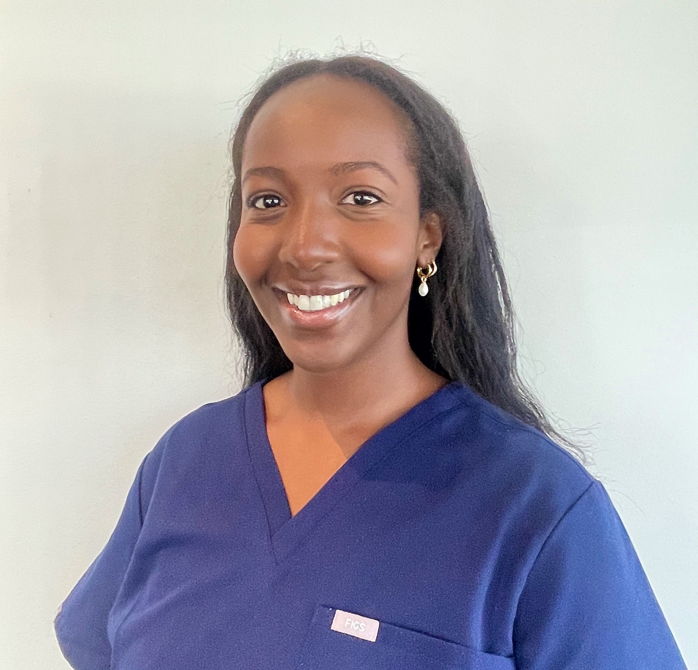 Image of Dr Elizabeth Muriithi, your local dentist.