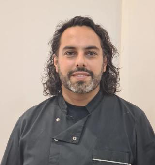 Image of Dr Arvinder Singh, your local dentist.
