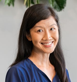Dr Elizabeth Im - Dentist