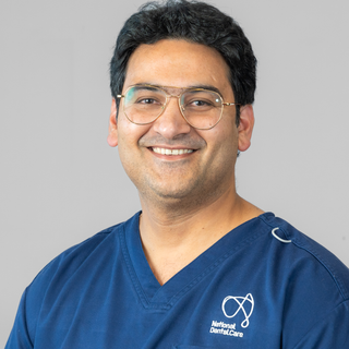 Dr Kapil Narang - Dentist