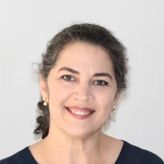 Dr Mirelle Marques - Dentist