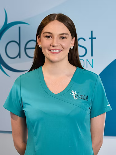 Layne Murray - Clinical & Front Office Assistant