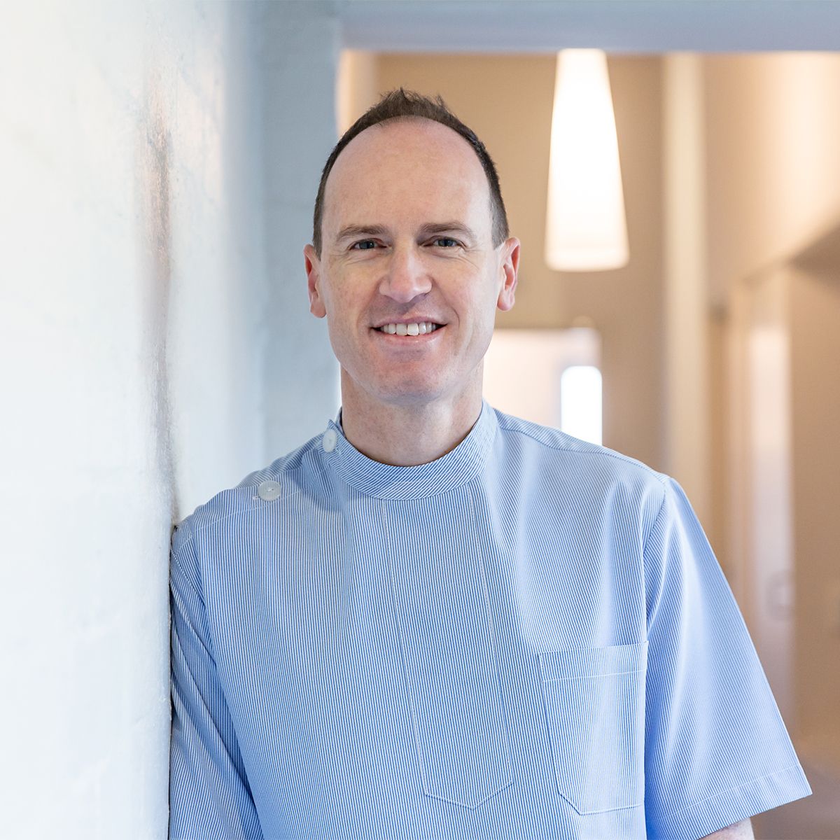 Dr Tim Nicholls - Dentist