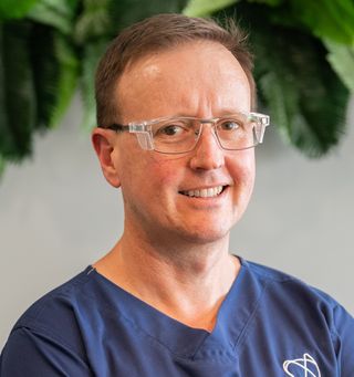 Dr Damian Lavery - Dentist