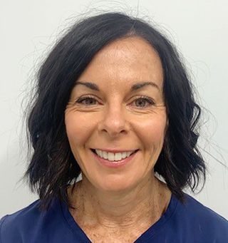 Dr Kathryn Carles - Dentist