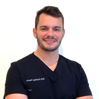 Image of Dr Rodrigo Ramos, your local dentist.