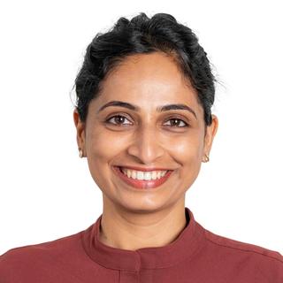 Dr Ruta Jadhav - Dentist