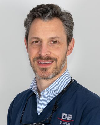 Dr Chris Iles