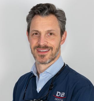 Dr Chris Iles - Dentist