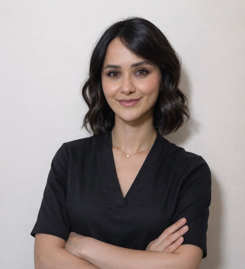 Image of Dr Shaya Mahanian, your local dentist.