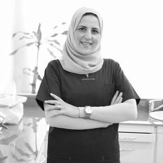 Dr Marwa Elbably - Dentist