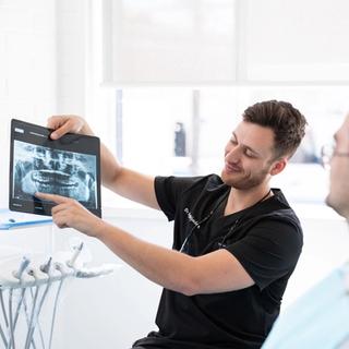 Root Canal Treatment in Carnegie