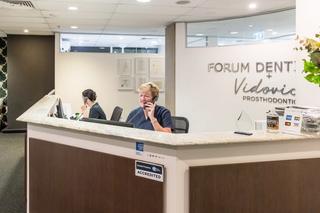Forum Dentistry reception image