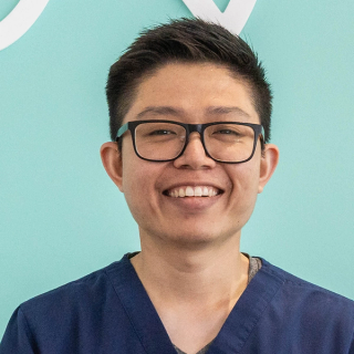 Dr Ren Ooi - Dentist
