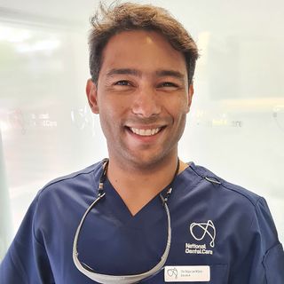 Dr Marcio Maia - Dentist