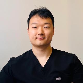 Image of Junyoung Park, your local dentist.