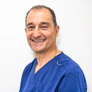 Image of Dr Len Hoffenberg, your local CBD Dentist.
