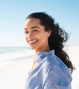 Come and visit our 818 Dental, our dental clinic is known for it's teeth whitening treatment.