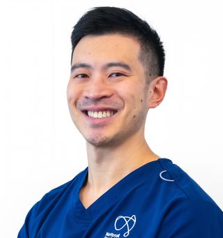 Dr Cecil Chow - Dentist