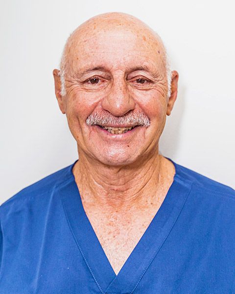 Dr Michael Franks - Endodontist in Sydney CBD