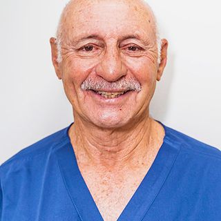 Dr Michael Franks - Endodontist in Sydney CBD