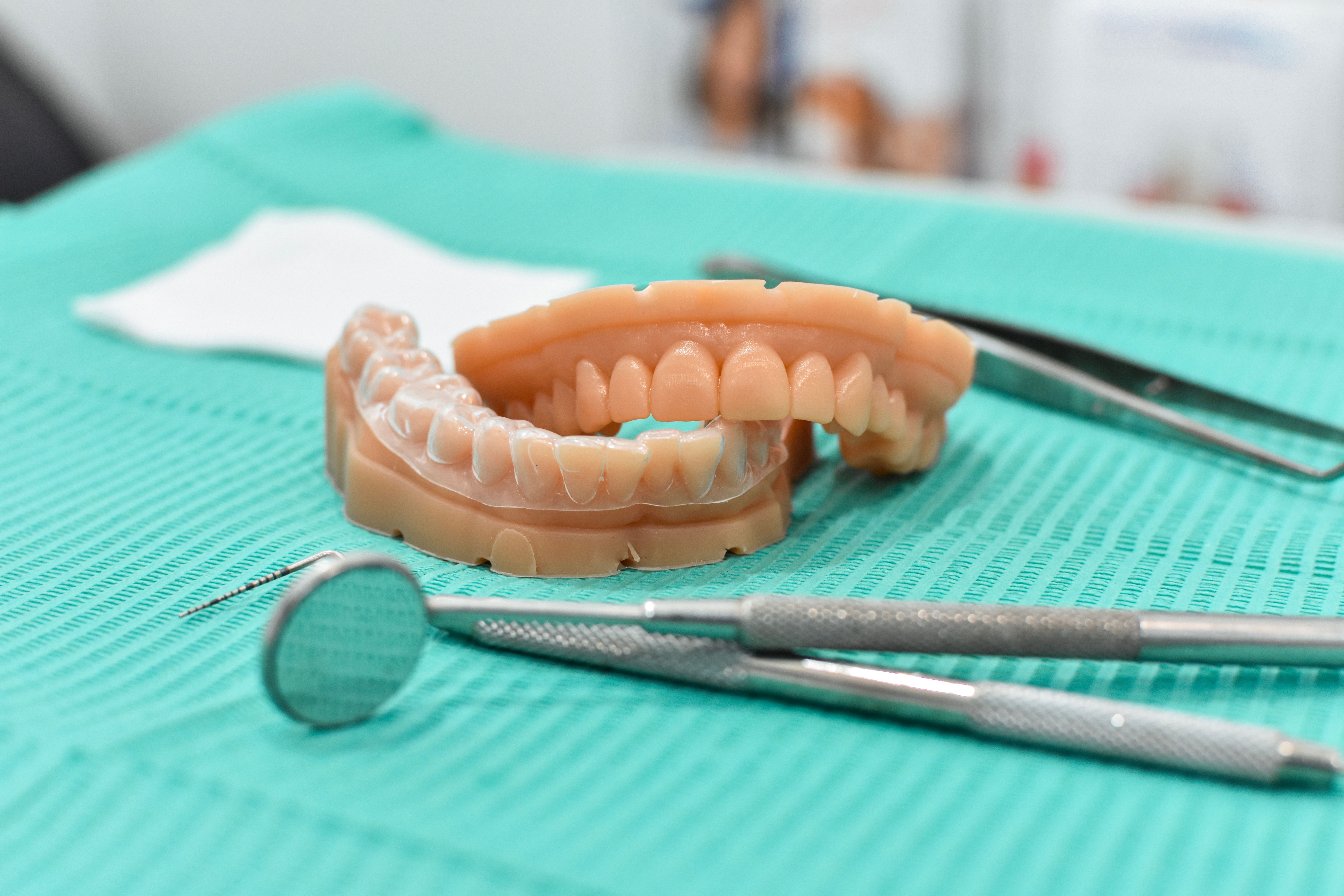 Comfortable Dentures for a Confident Smile
