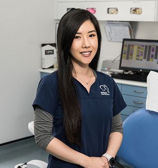 Dr Dona Nguyen - Dentist