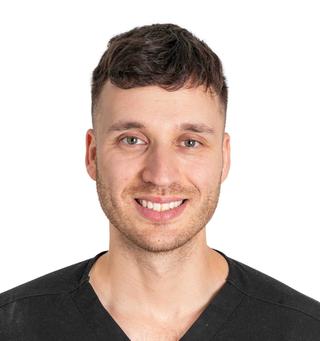 DR Andrew Polyachenko - dentist