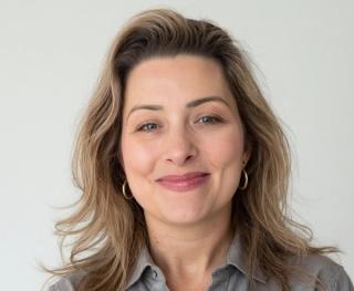 Dr. Ash King - Psychologist