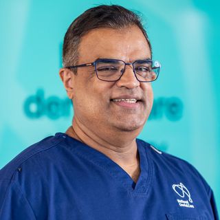 Dr Cherian Thomas - Dentist